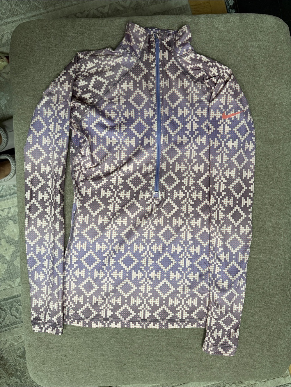Nike Pro Purple and Cream Patterned Top